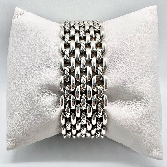 David Yurman Thoroughbred 3-Row Cuff Bracelet - Picture 4 of 16